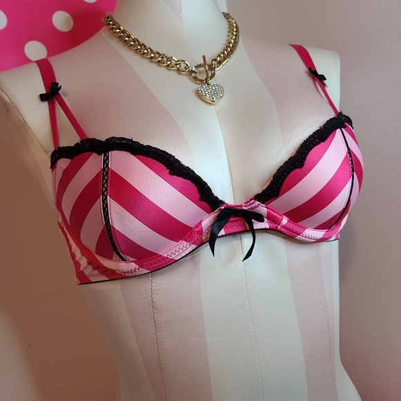 VTG VS Sexy Little Things Silky Satin Classic Stripe Bra/ Panty Set Size 32B/sm - Picture 2 of 9